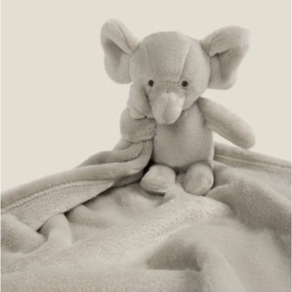 UnHide Lil’ Marsh Lovey Greige Elephant - Picture 3 of 5